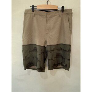 Huk Fishing Shorts Mens Large Performance Outdoor Stretch 34 Fish Beige Green